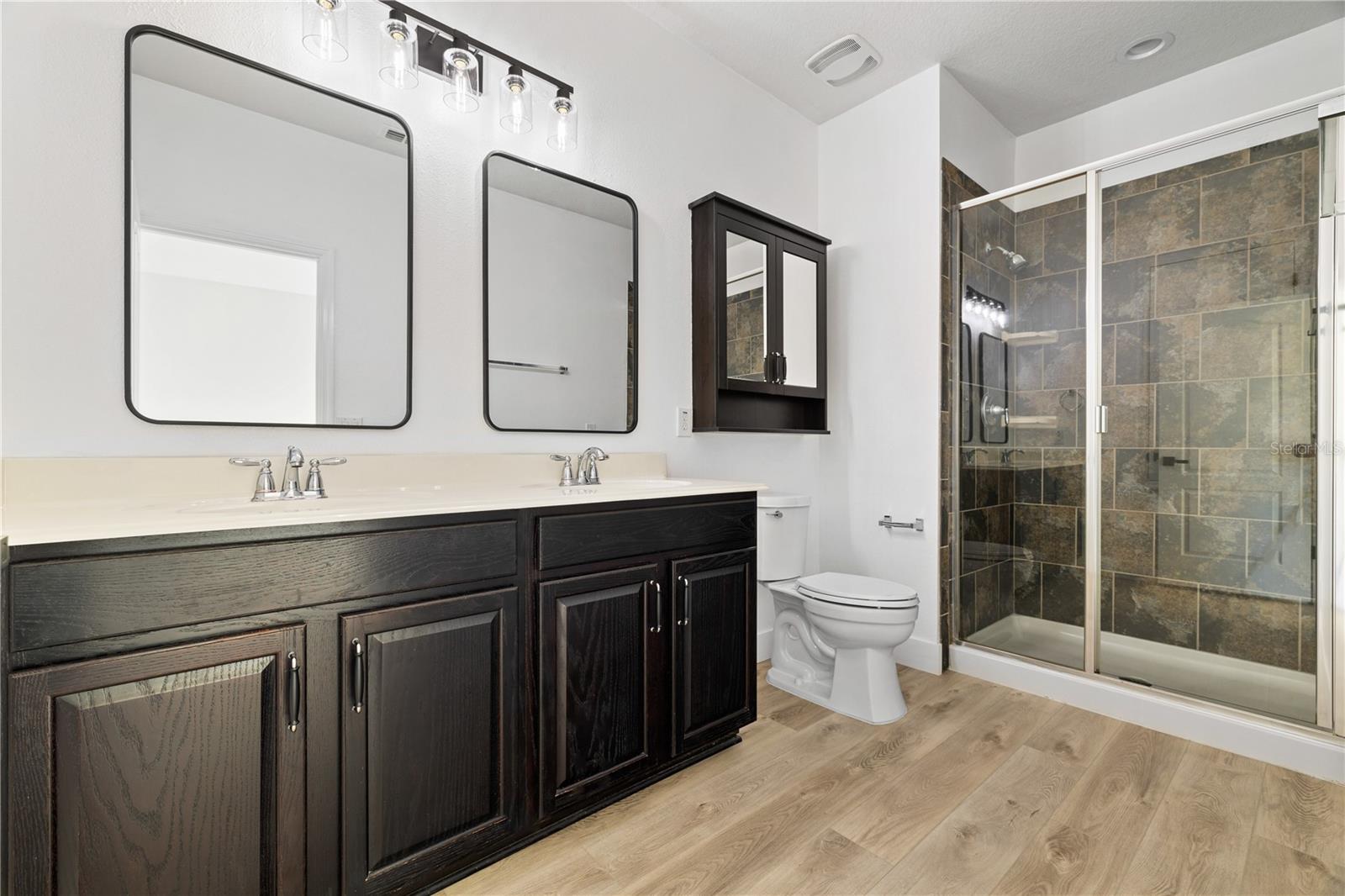 Image 41 of 48 For 7819 Hardenton Street