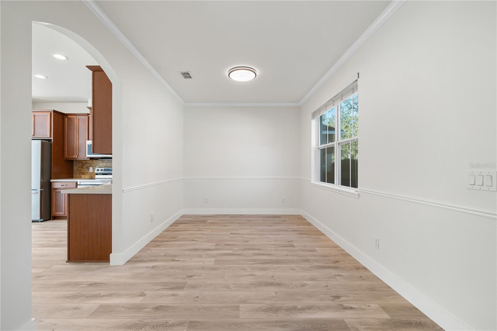 Image 9 of 48 For 7819 Hardenton Street