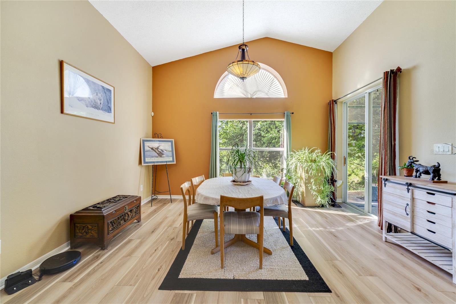 Image 11 of 28 For 7688 Country Run Parkway