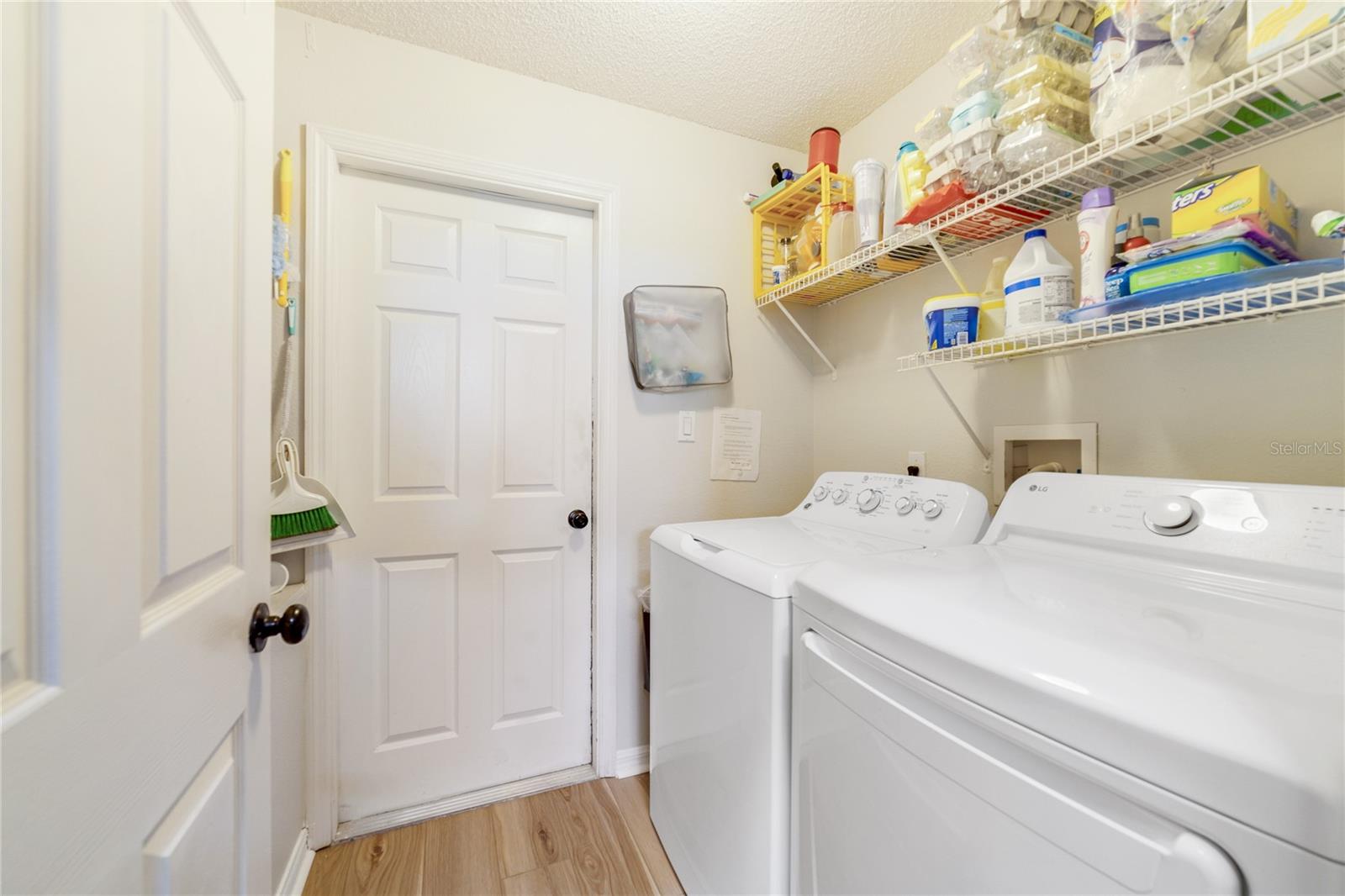 Image 24 of 28 For 7688 Country Run Parkway