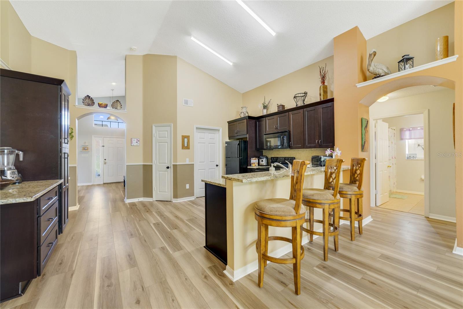 Image 9 of 28 For 7688 Country Run Parkway