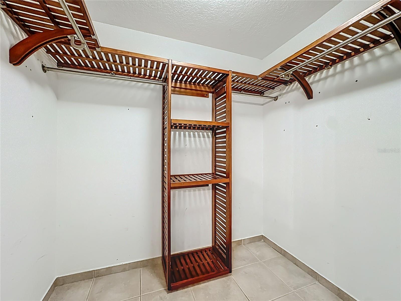 Image 22 of 35 For 2906 Cialella Pass