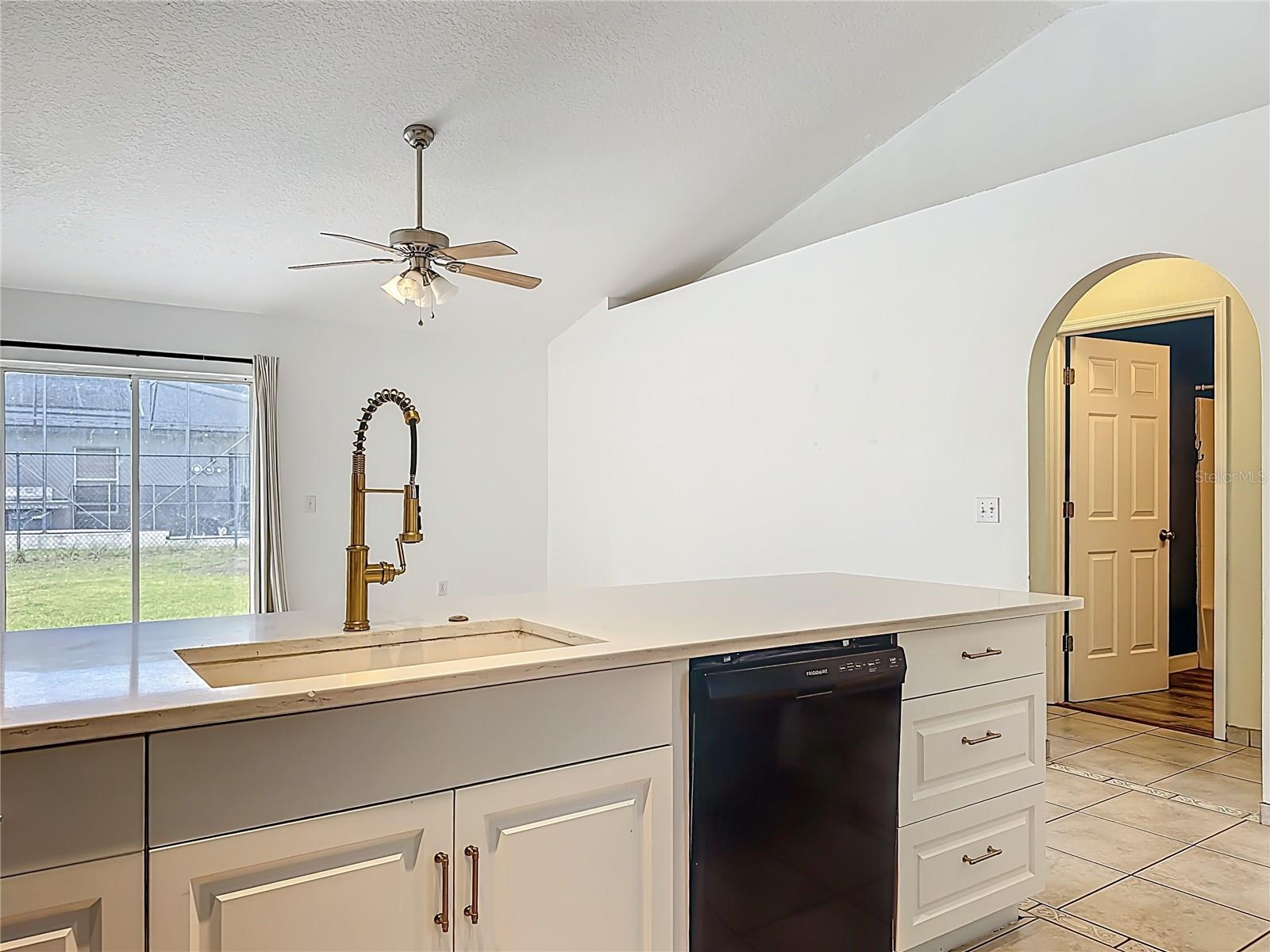 Image 9 of 35 For 2906 Cialella Pass