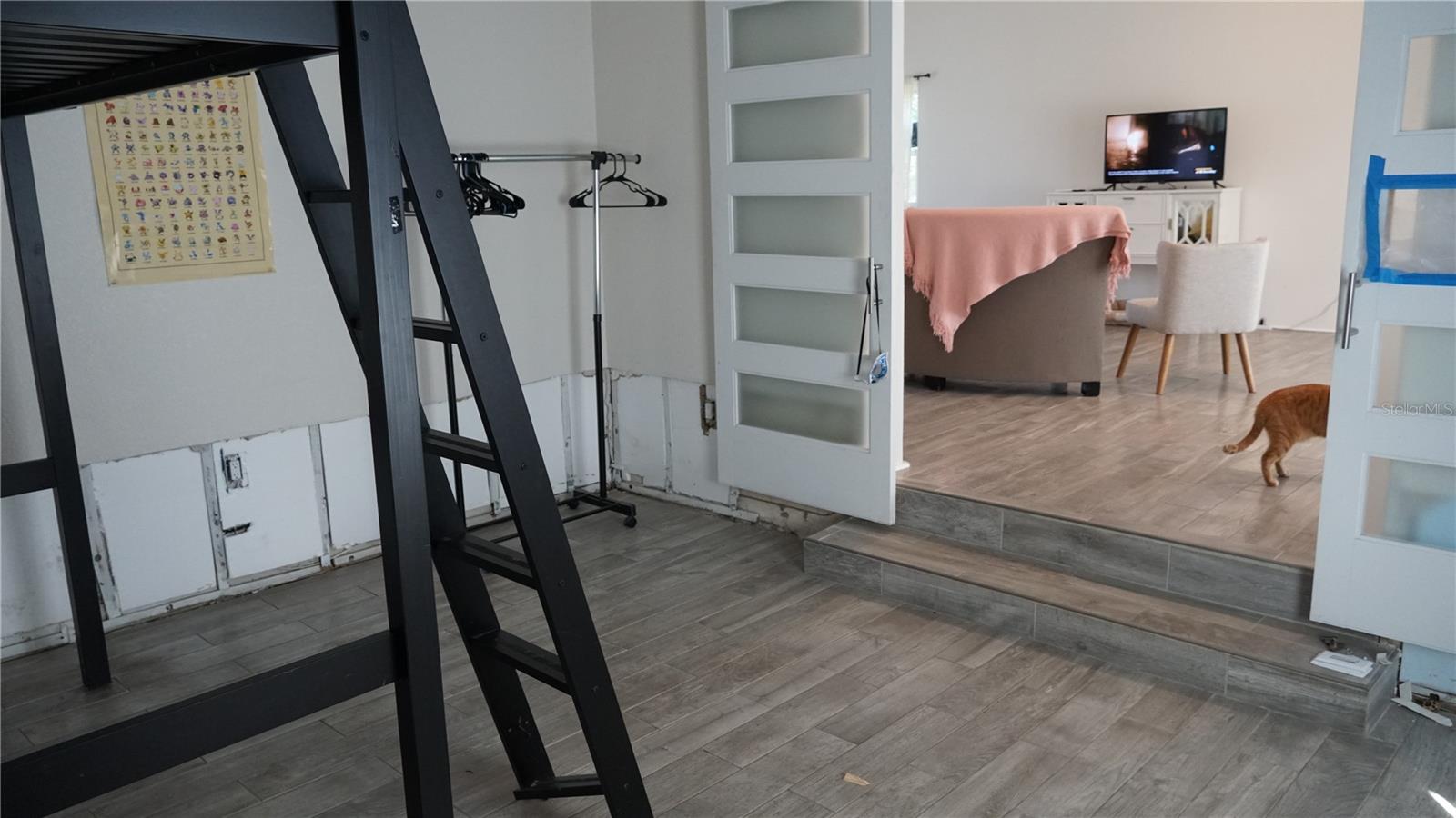 Image 10 of 17 For 123 Standish Circle