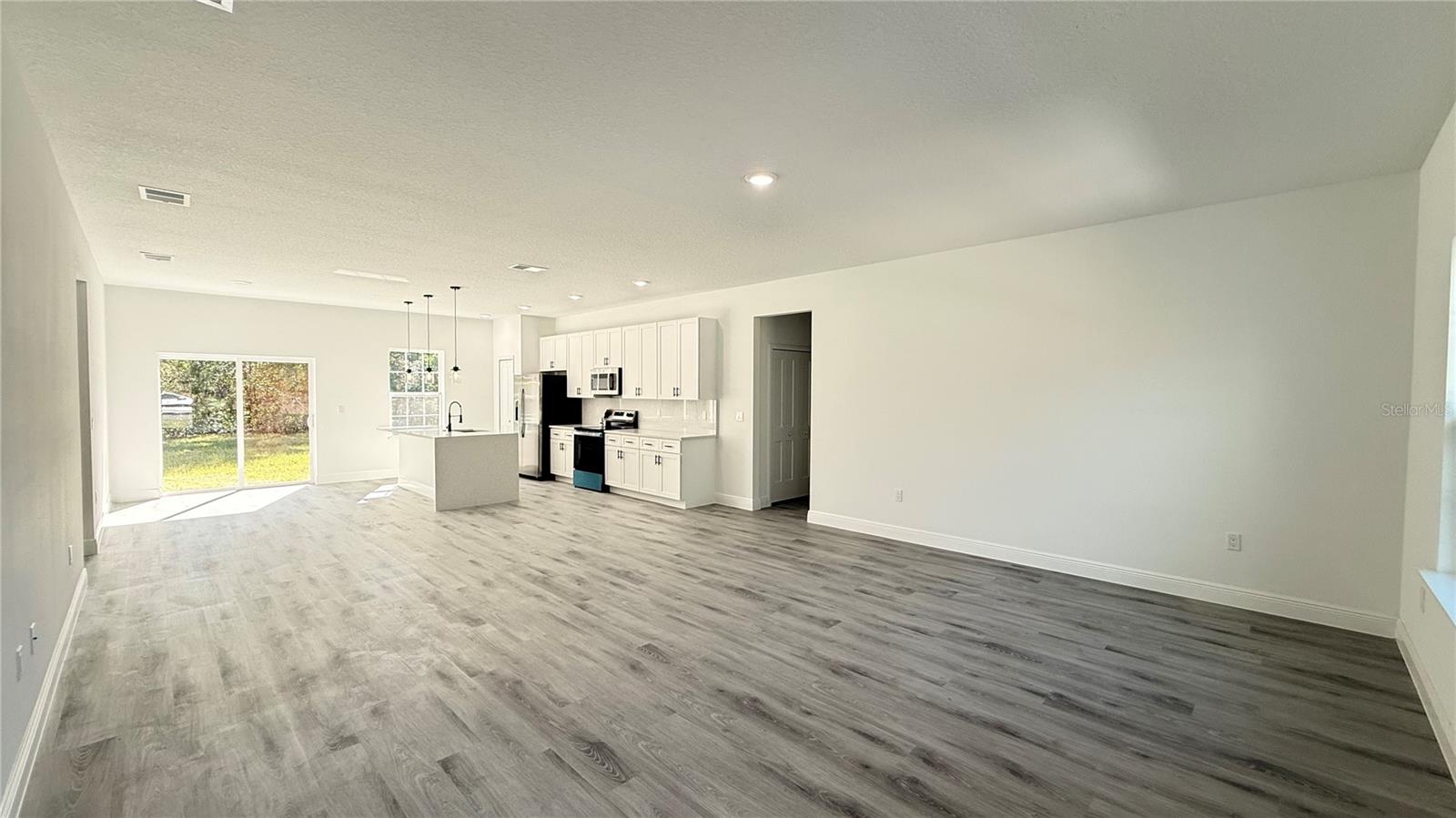 Image 5 of 27 For 2332 Newhope Lane