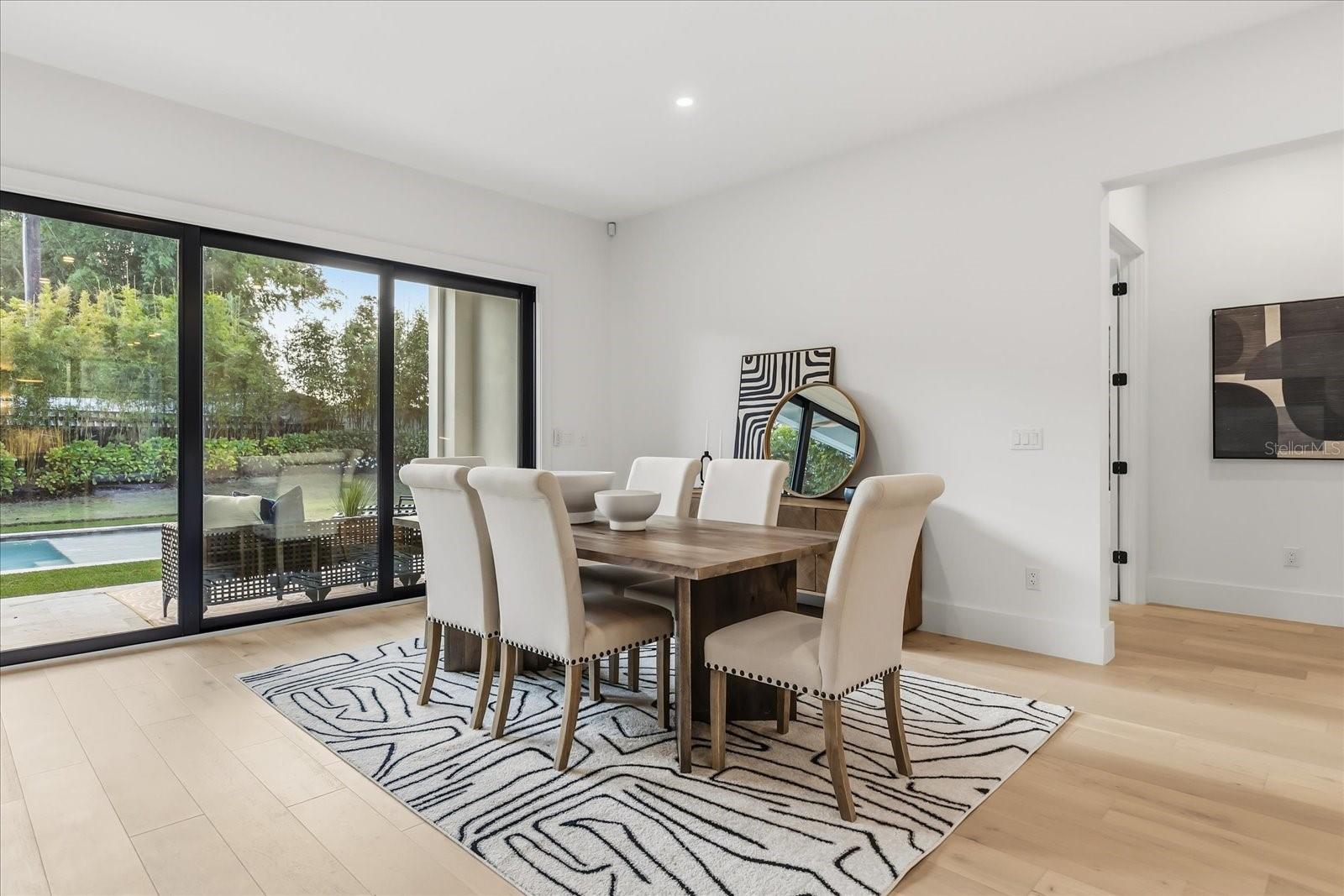 Image 17 of 56 For 2412 Chantilly Avenue