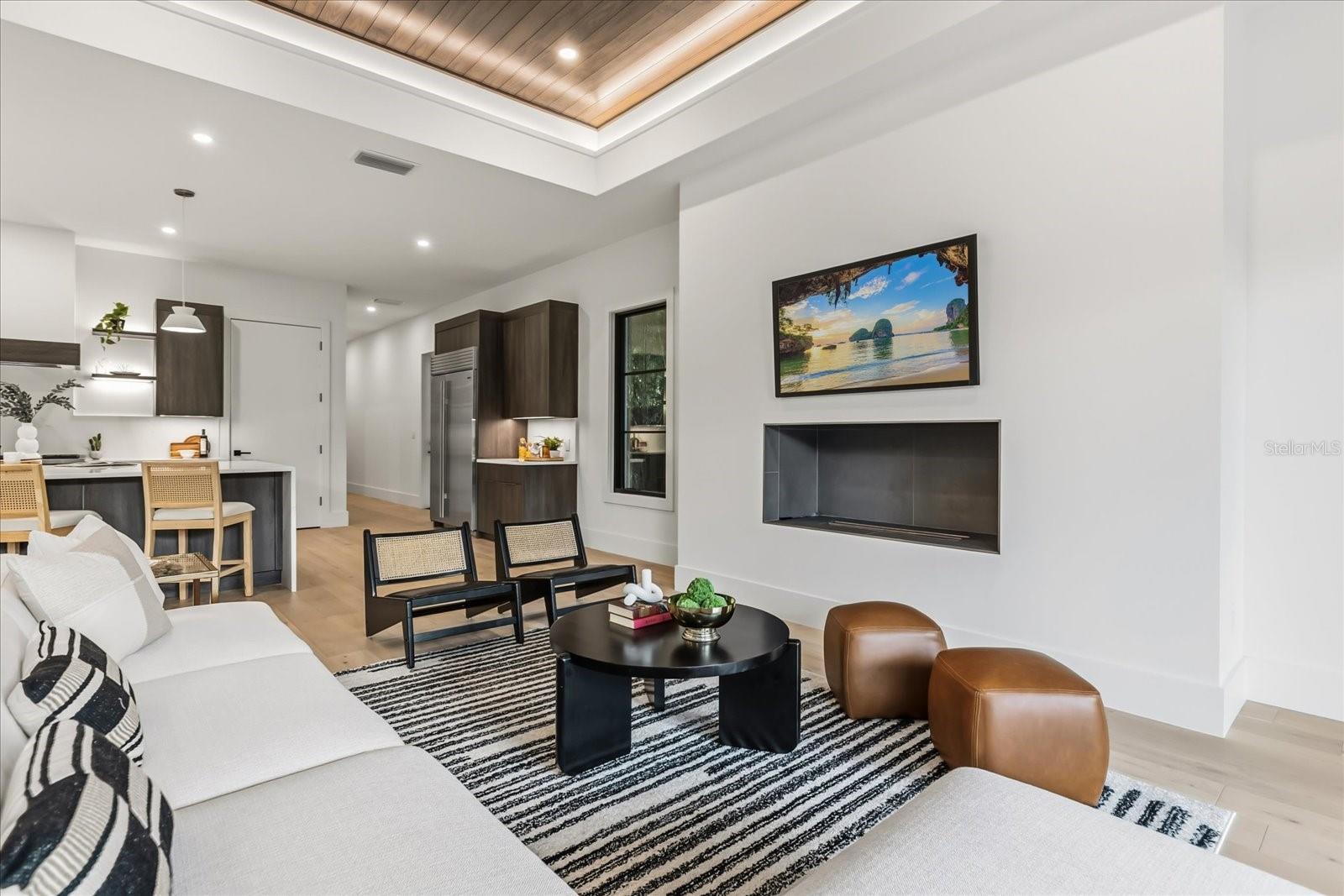 Image 19 of 56 For 2412 Chantilly Avenue