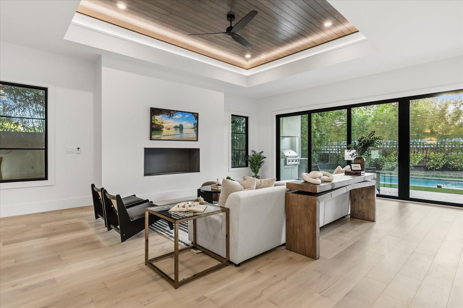 Image 22 of 56 For 2412 Chantilly Avenue