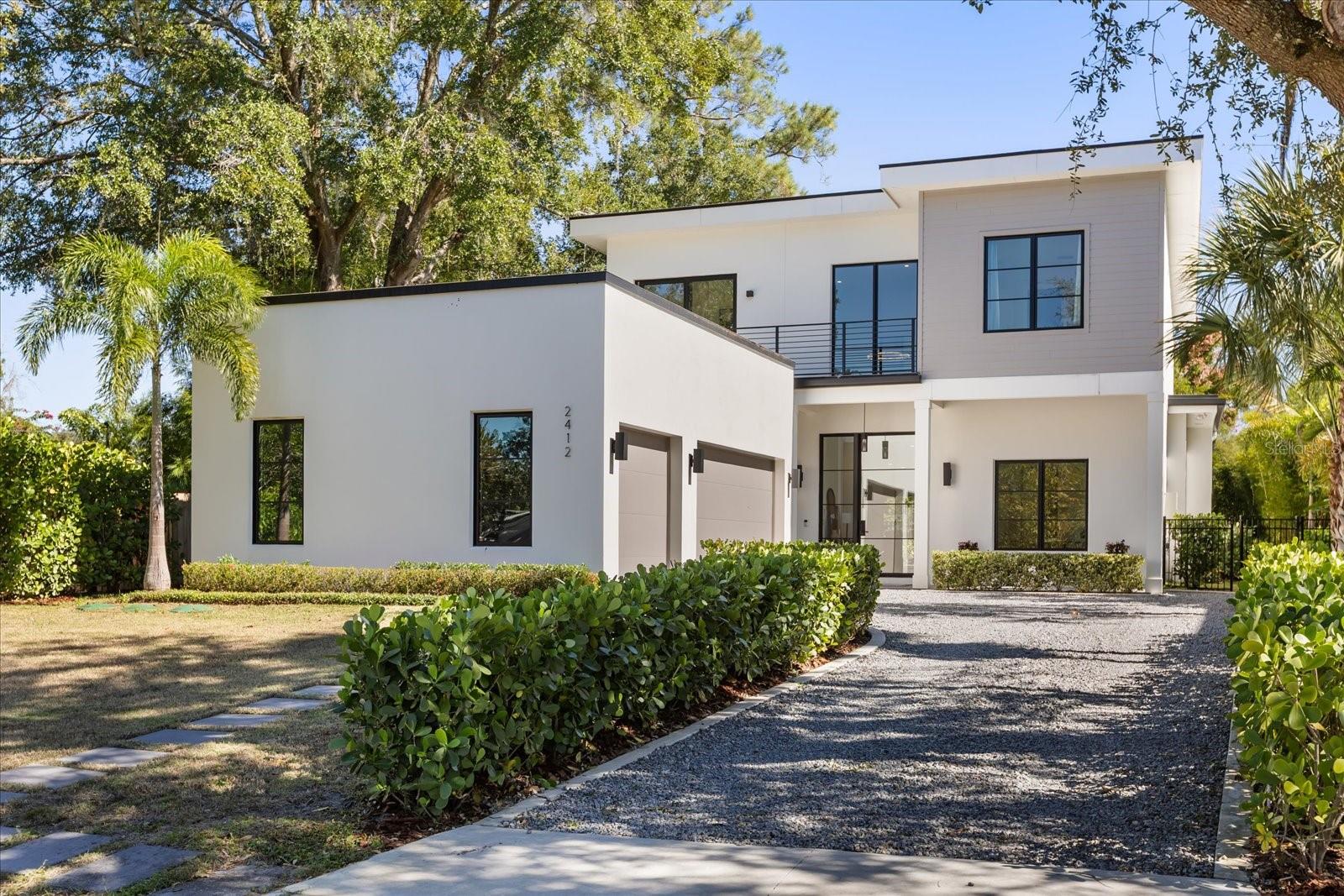 Image 4 of 56 For 2412 Chantilly Avenue