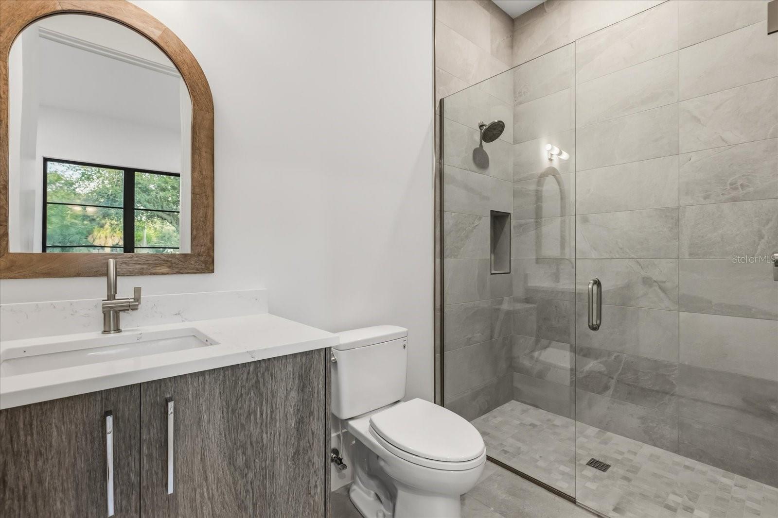 Image 46 of 56 For 2412 Chantilly Avenue