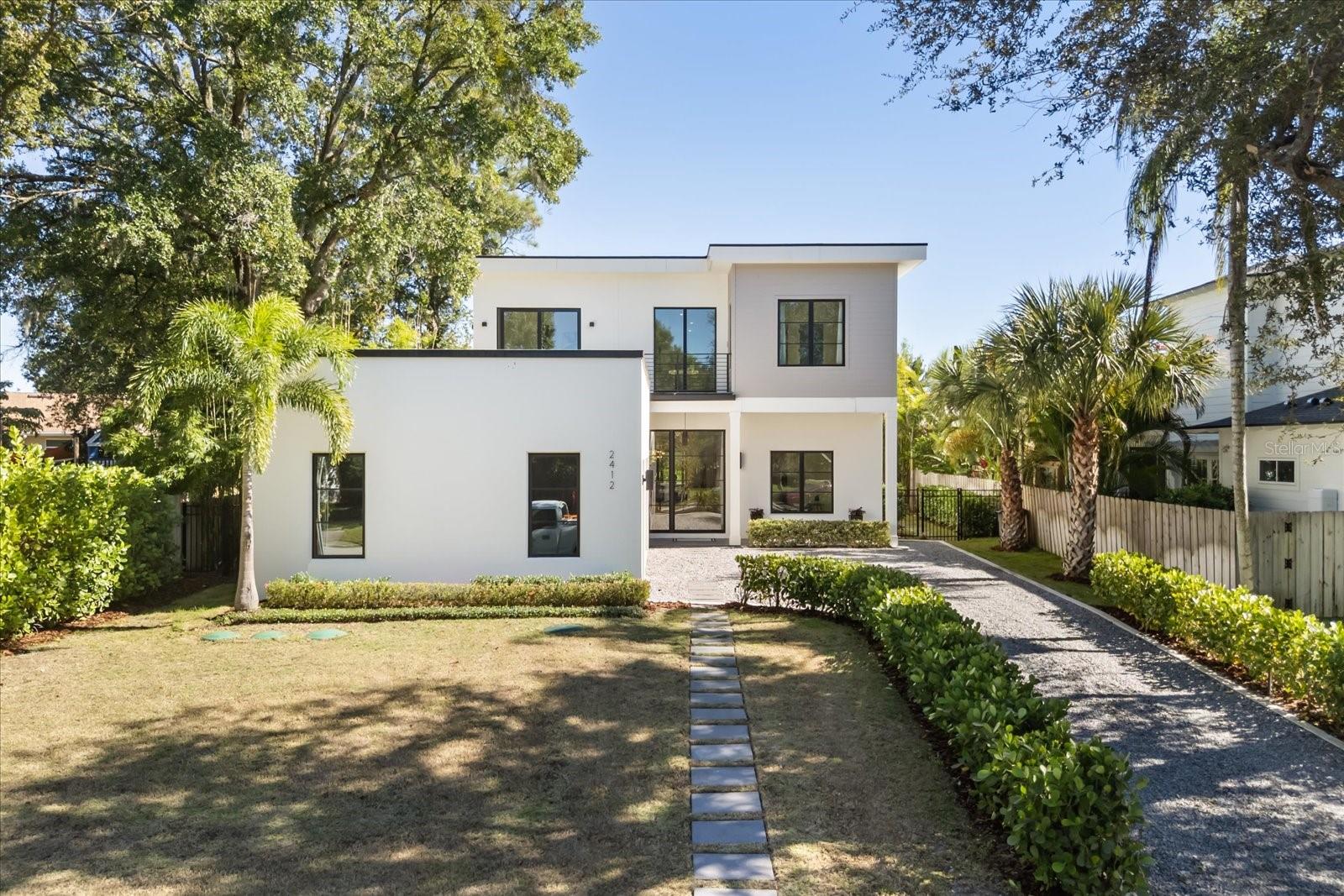 Image 8 of 56 For 2412 Chantilly Avenue