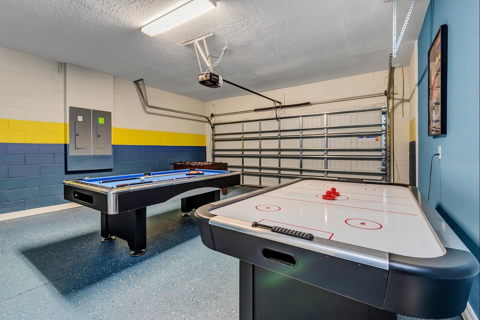 Image 21 of 83 For 8801 Bengal Court