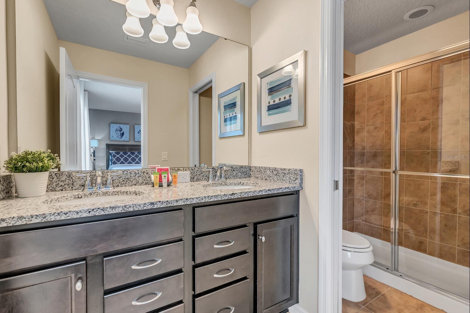 Image 41 of 83 For 8801 Bengal Court