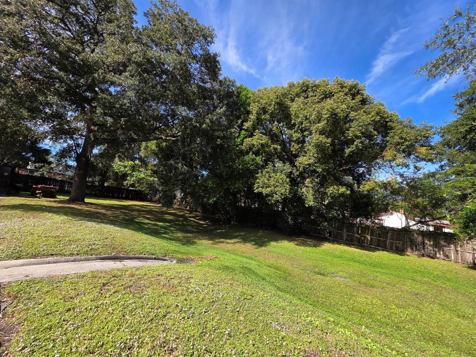 Image 4 of 9 For 217 State Road 434