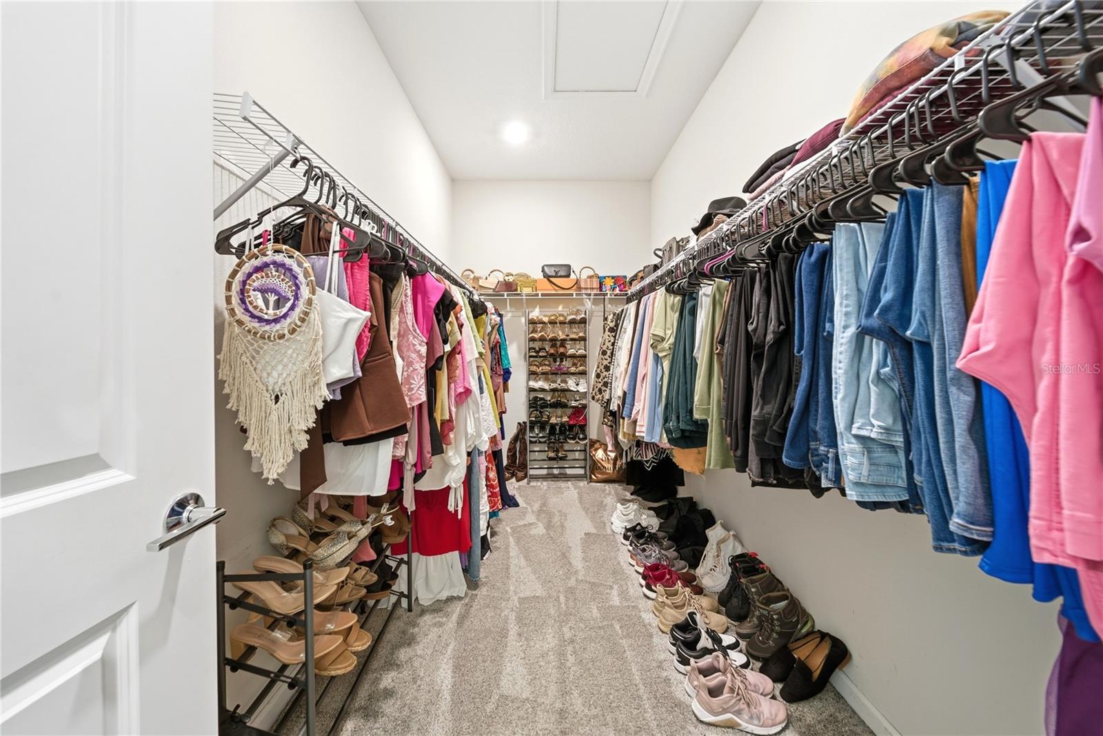 Image 19 of 45 For 737 Panical Drive