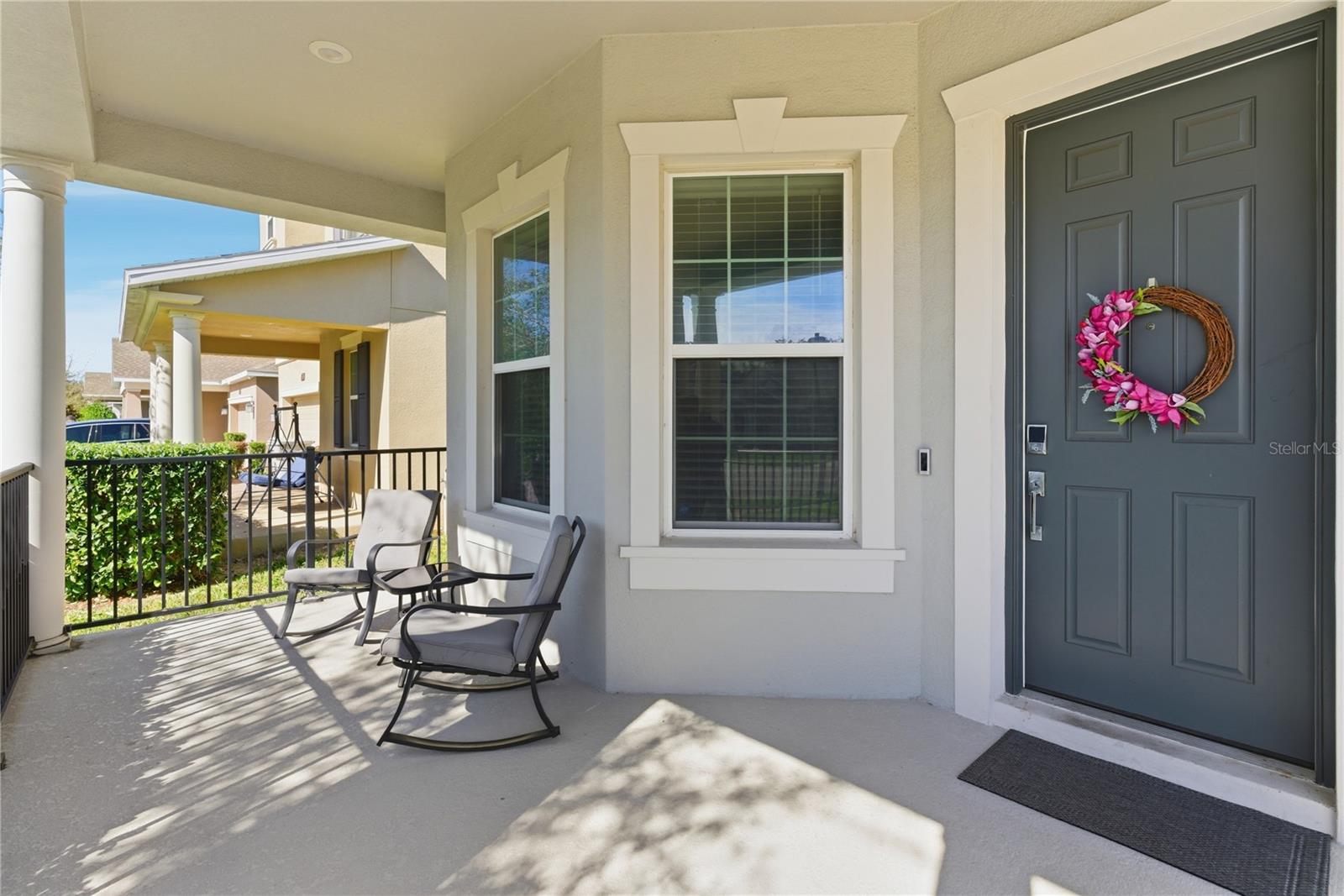 Image 3 of 45 For 737 Panical Drive