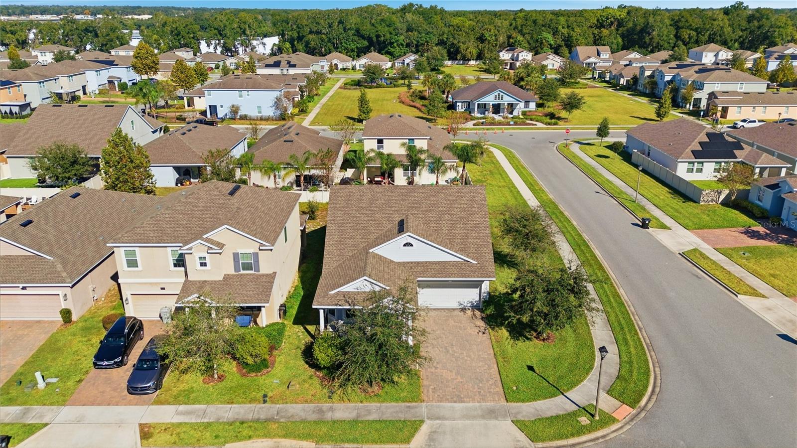 Image 33 of 45 For 737 Panical Drive