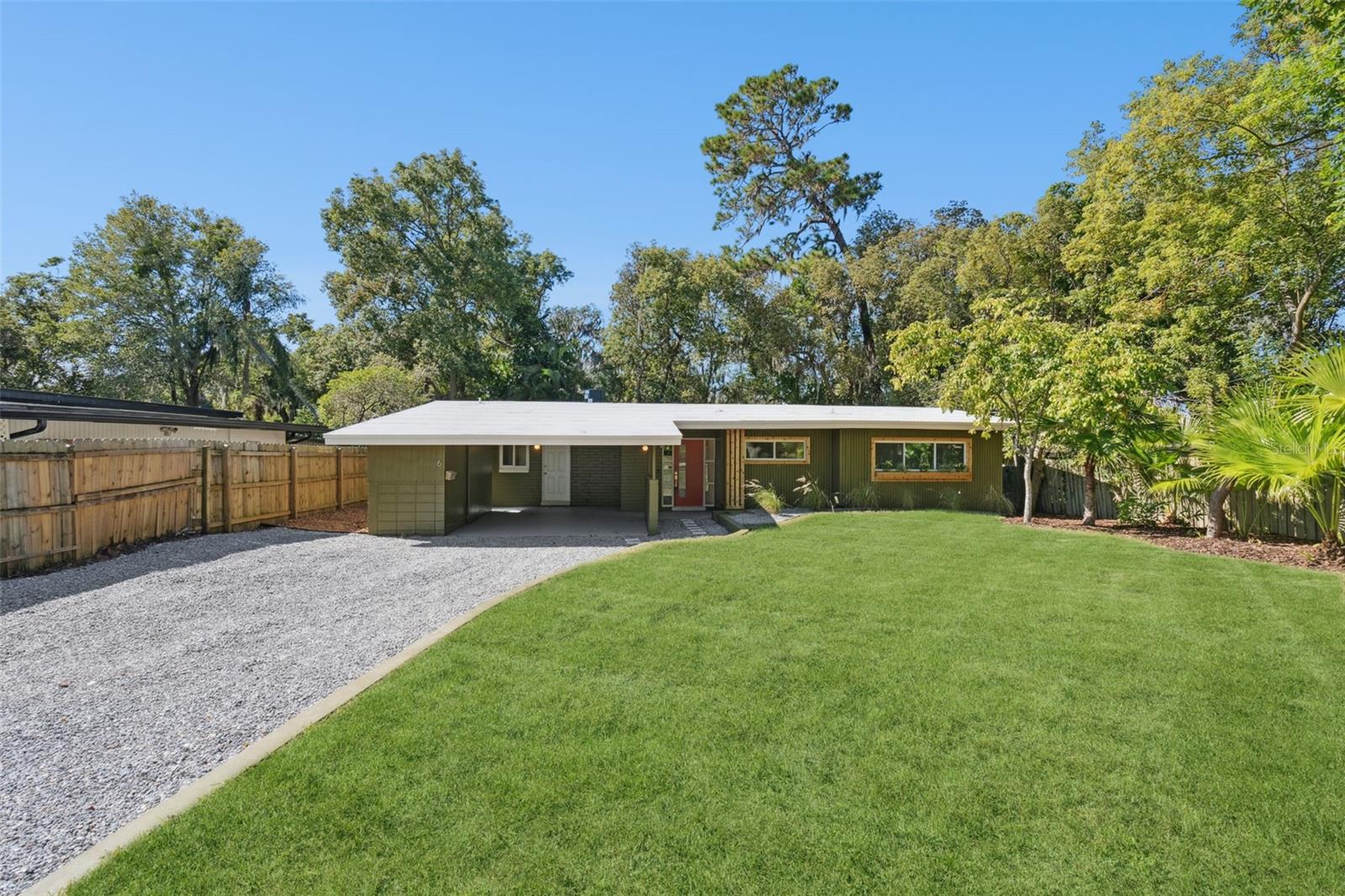 Image 2 of 35 For 6 Barnard Court