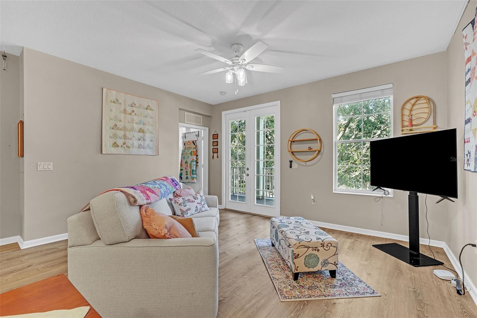 Image 15 of 56 For 4250 Corrine Drive 203