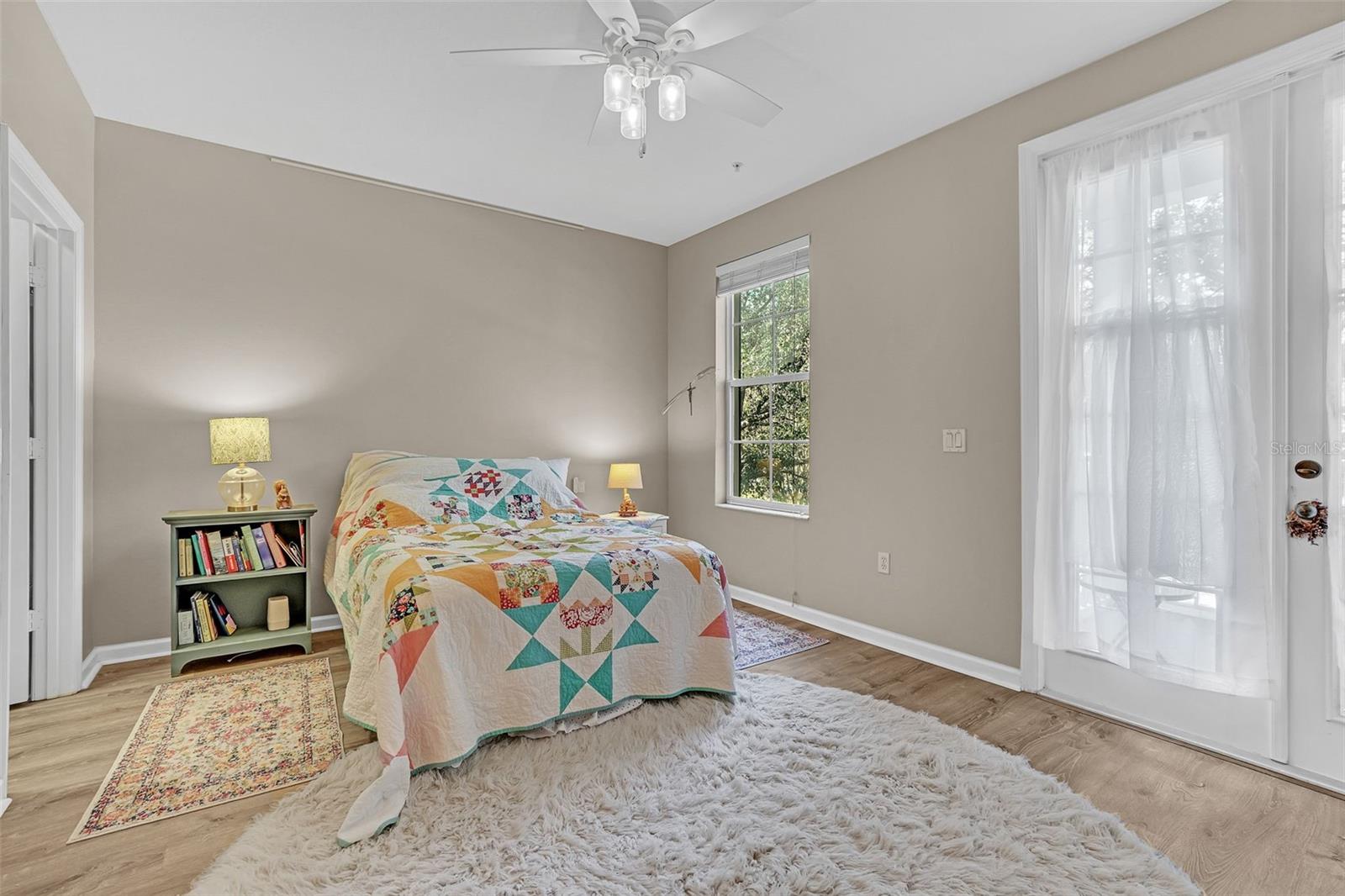 Image 20 of 56 For 4250 Corrine Drive 203