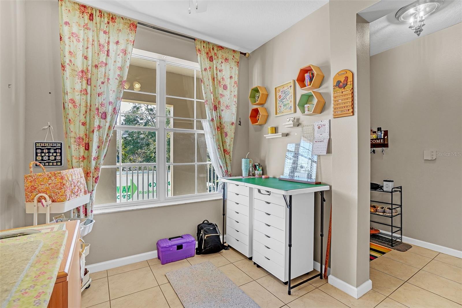 Image 25 of 56 For 4250 Corrine Drive 203