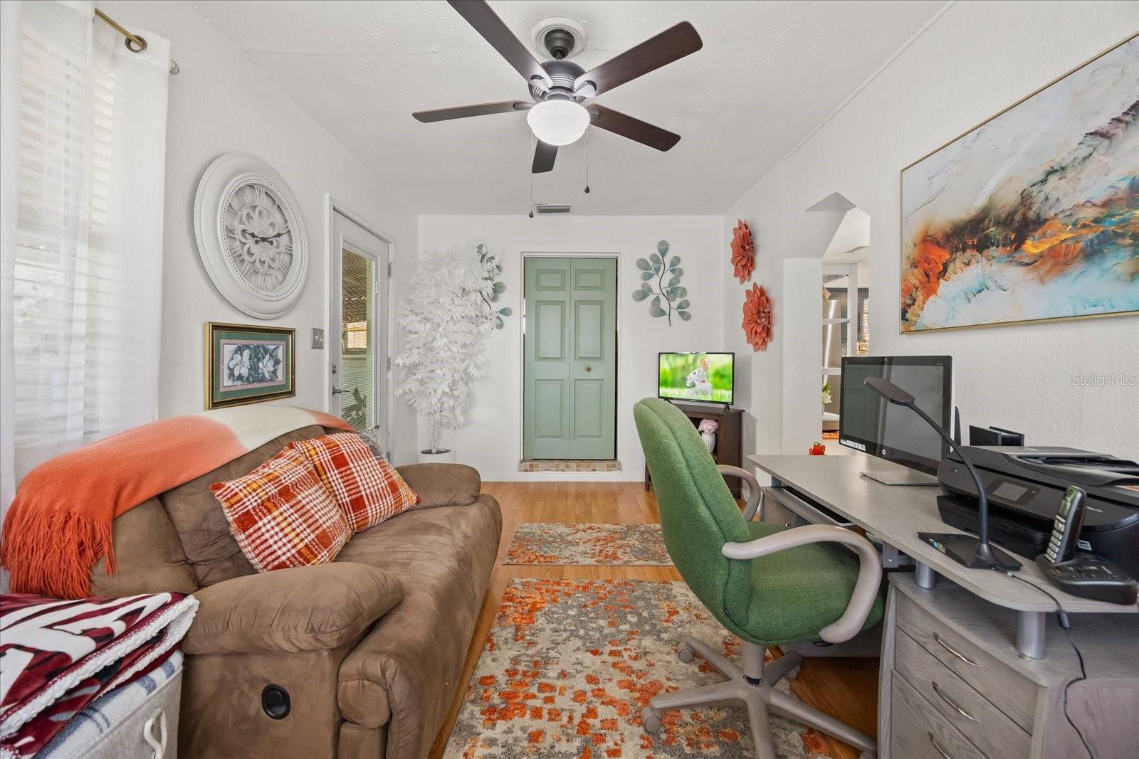 Image 12 of 35 For 1108 Avenue N