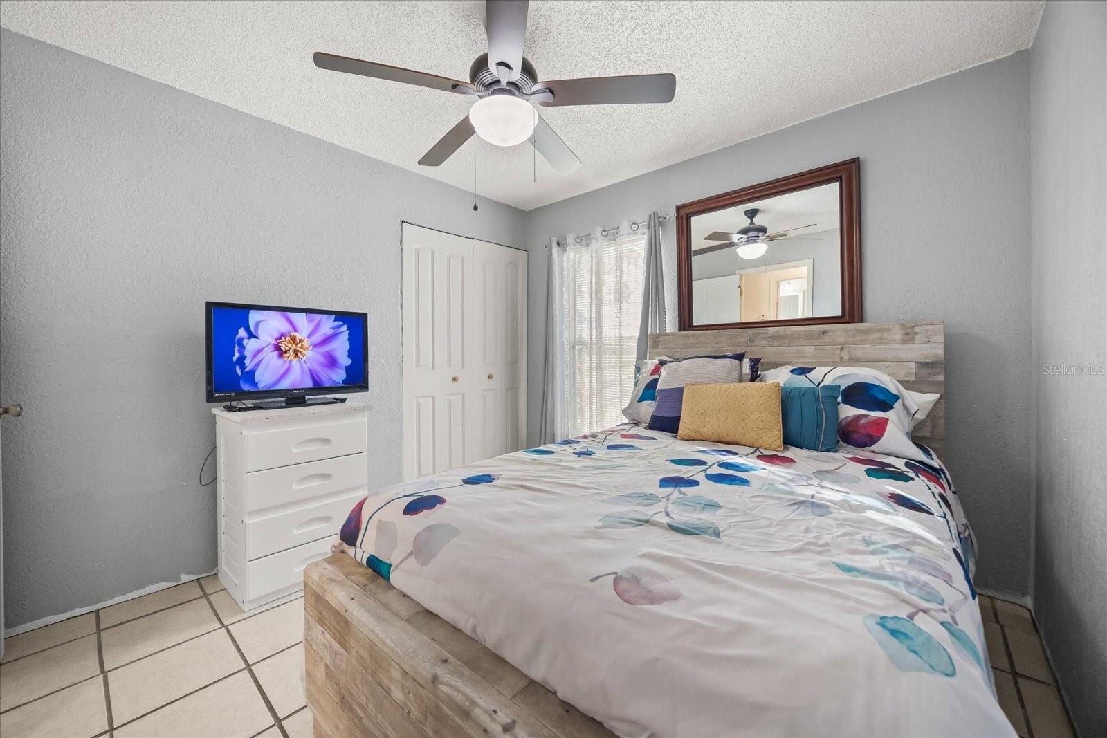 Image 22 of 35 For 1108 Avenue N