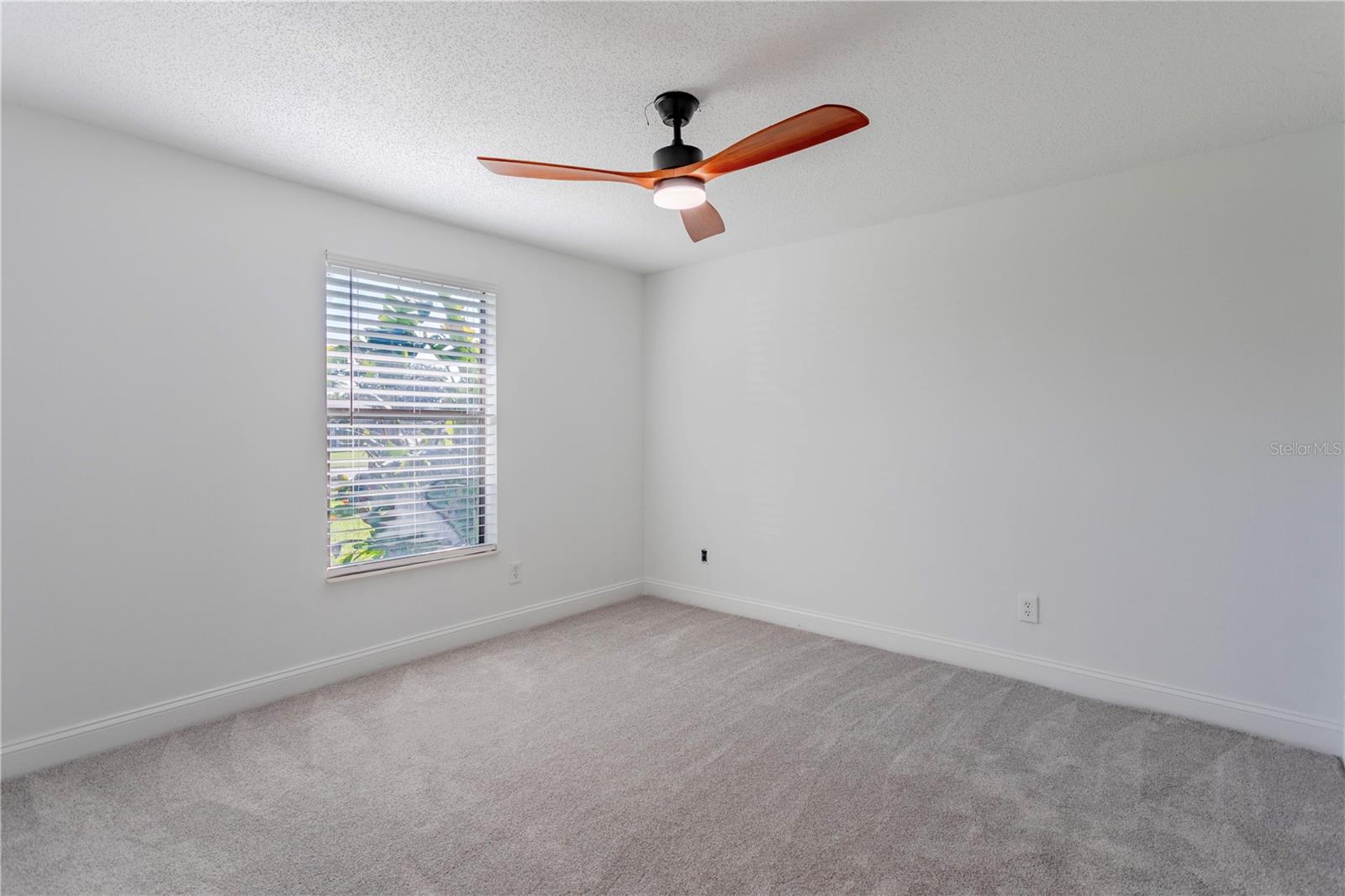 Image 24 of 31 For 3002 Smu Boulevard