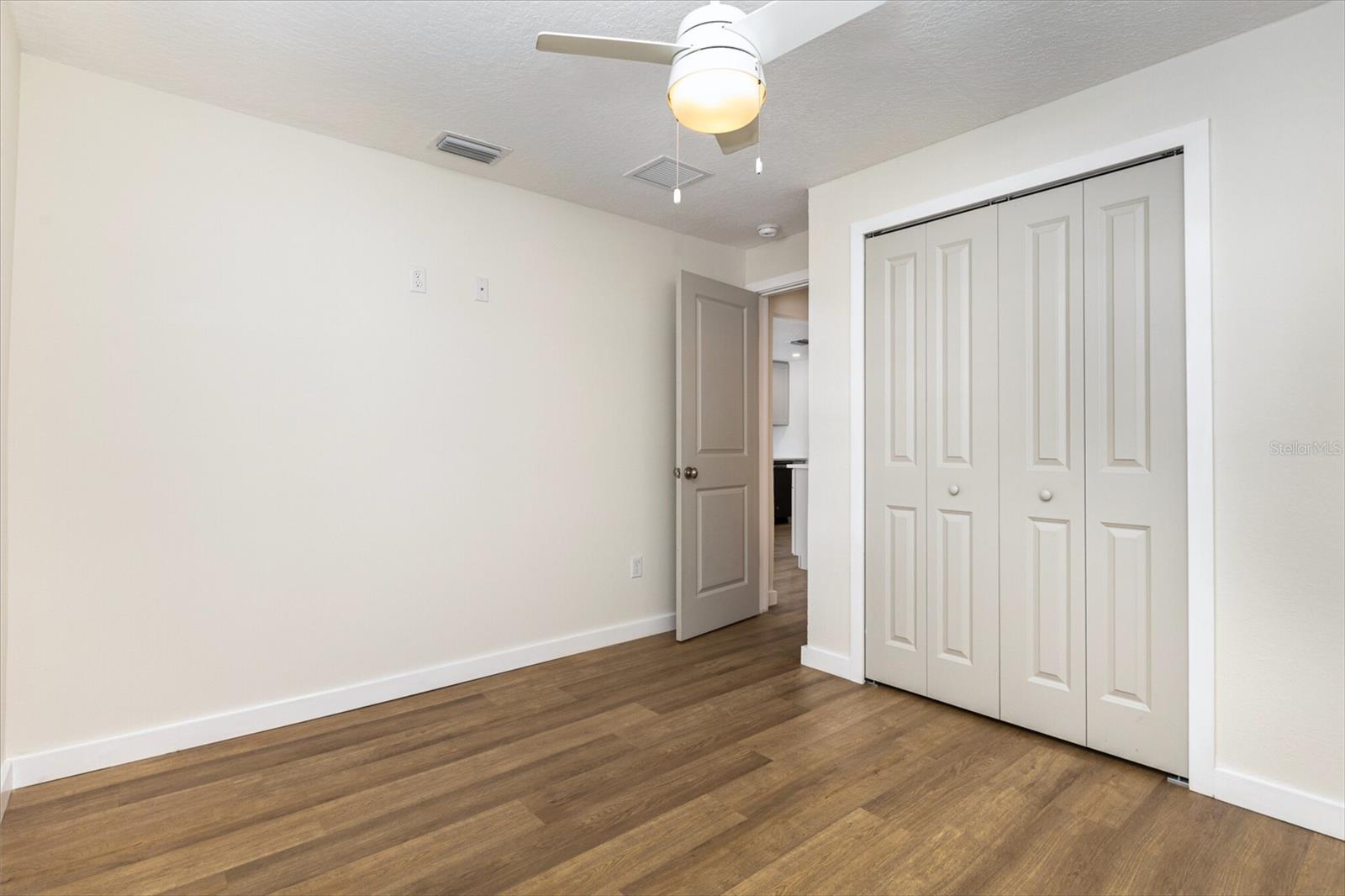 Image 13 of 21 For 1509 Gore Street