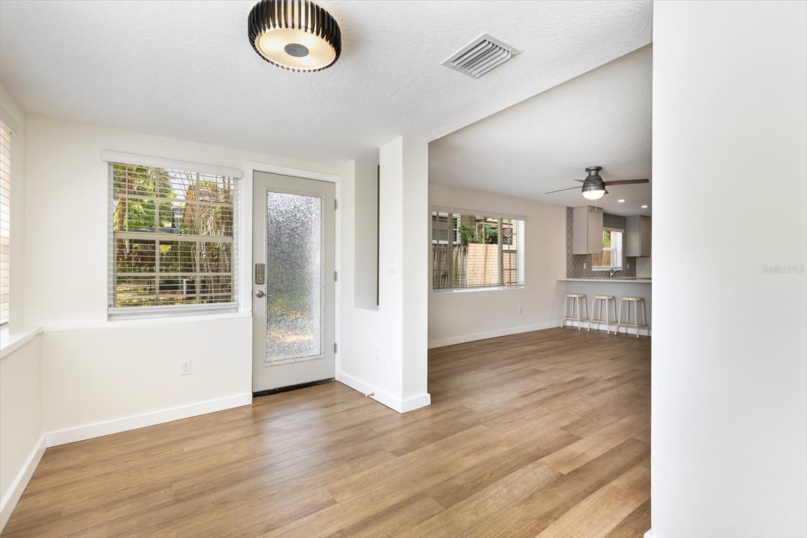 Image 4 of 21 For 1509 Gore Street