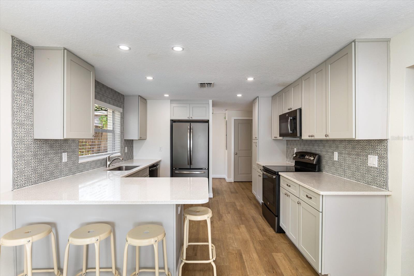 Image 6 of 21 For 1509 Gore Street