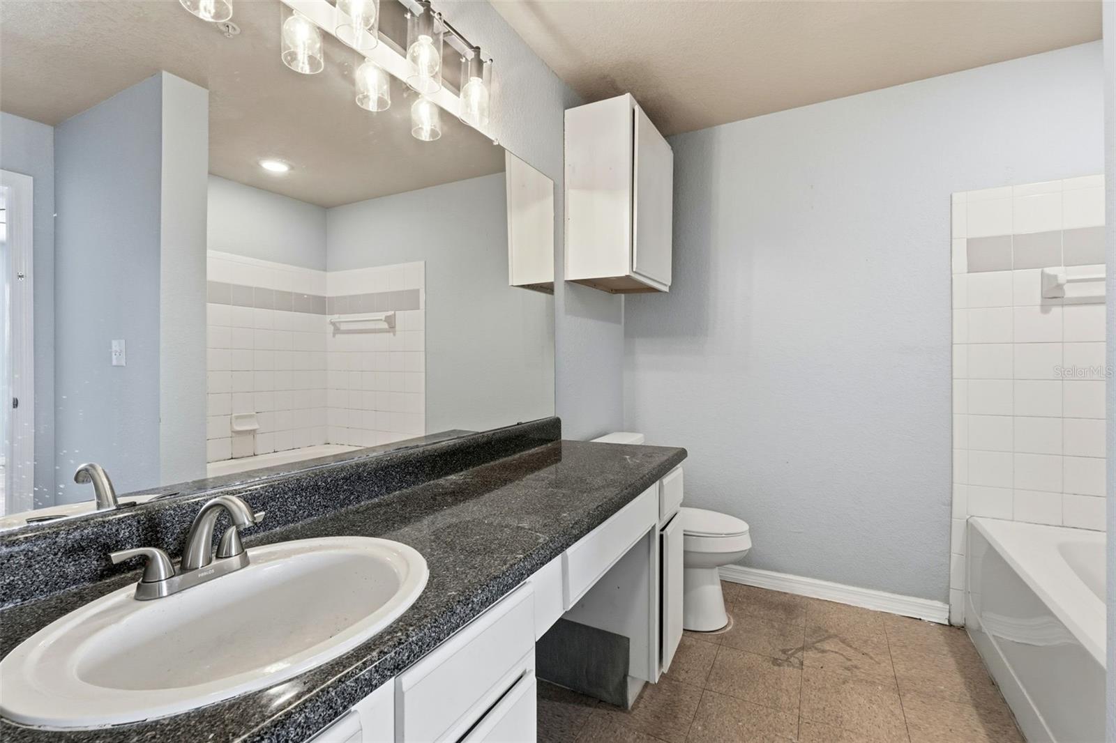 Image 22 of 32 For 3702 Palm Desert Lane 5437