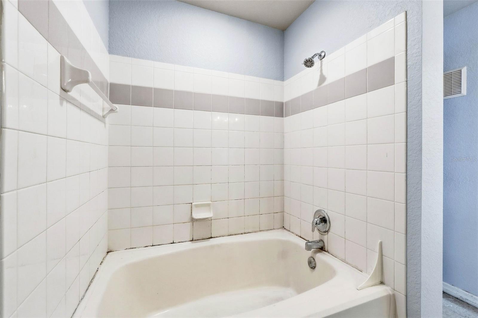 Image 23 of 32 For 3702 Palm Desert Lane 5437