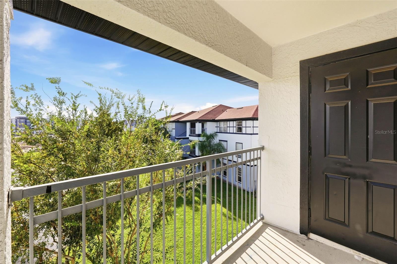 Image 28 of 32 For 3702 Palm Desert Lane 5437