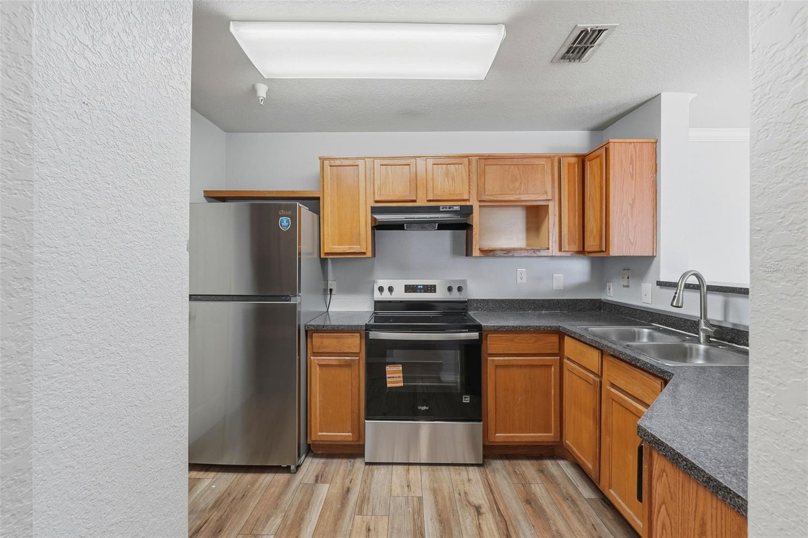 Image 7 of 32 For 3702 Palm Desert Lane 5437