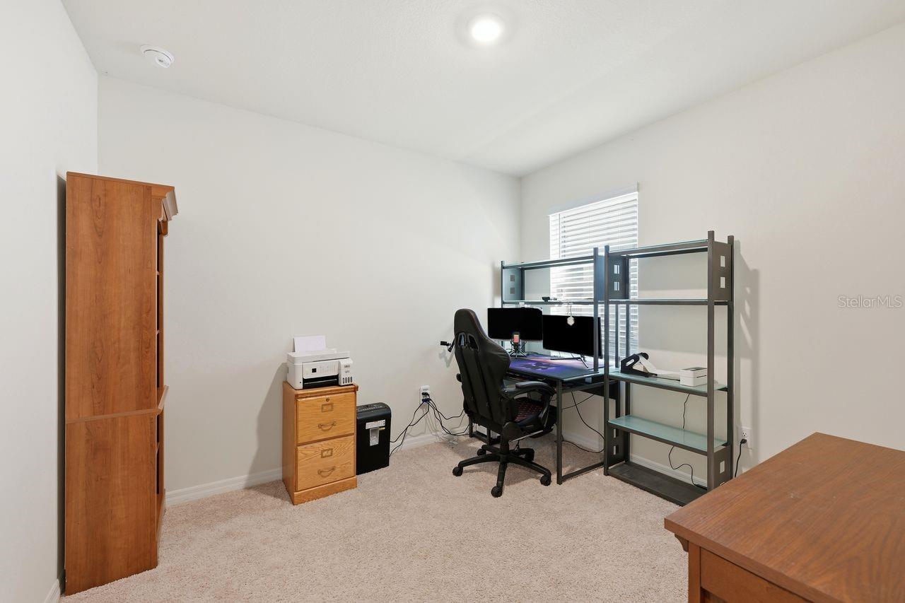 Image 15 of 19 For 2033 Twin Flower Lane