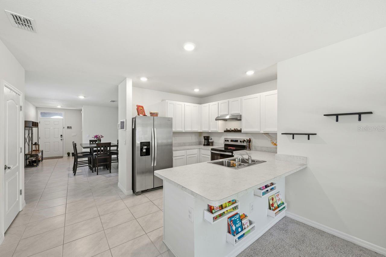 Image 3 of 19 For 2033 Twin Flower Lane