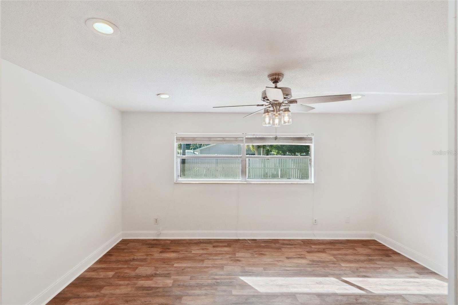 Image 20 of 34 For 2218 King Richards Court