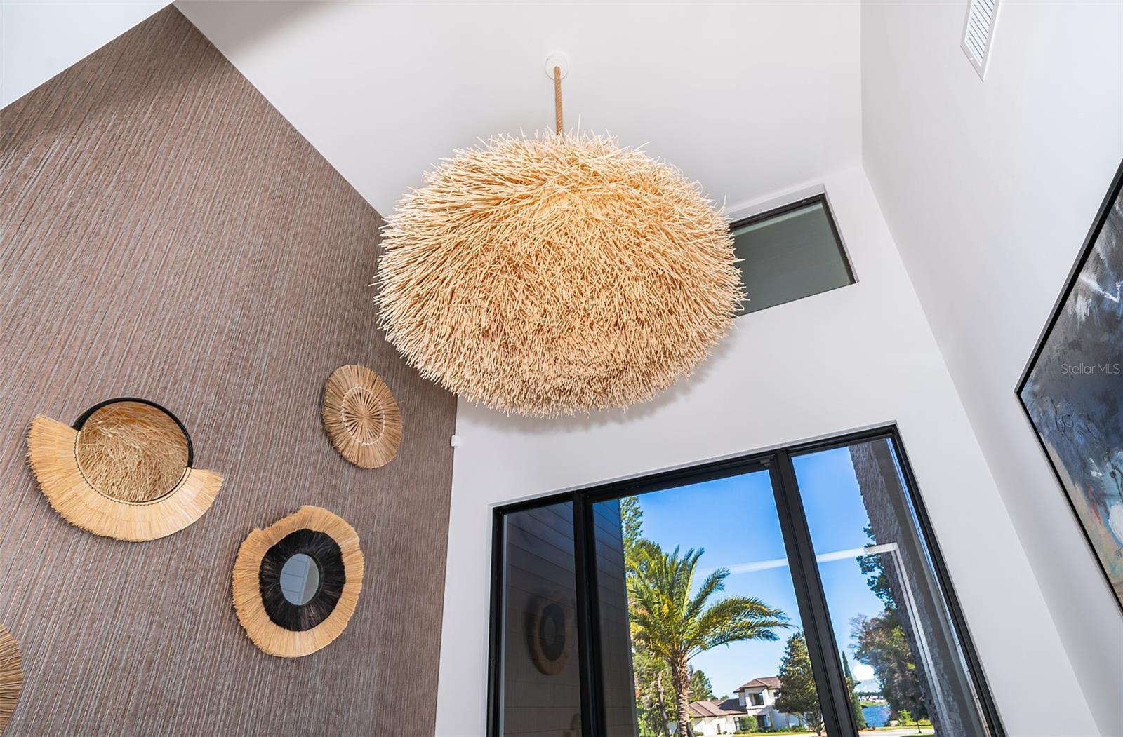 Image 12 of 98 For 15210 Pendio Drive