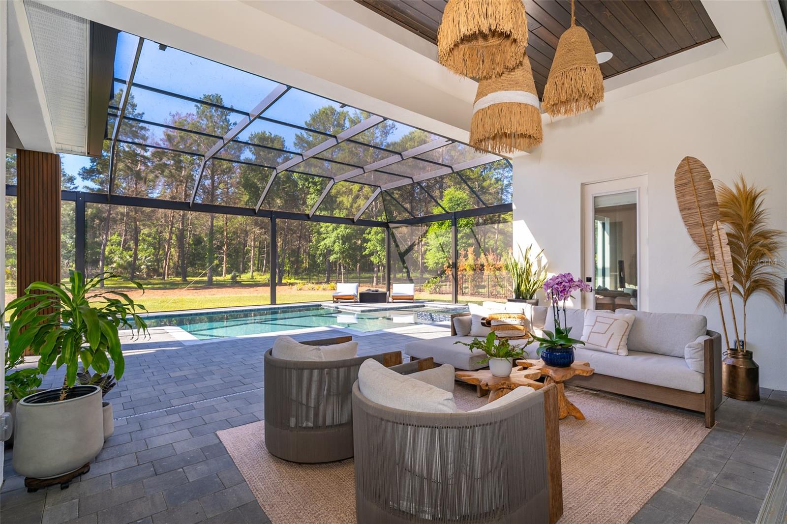 Image 57 of 98 For 15210 Pendio Drive