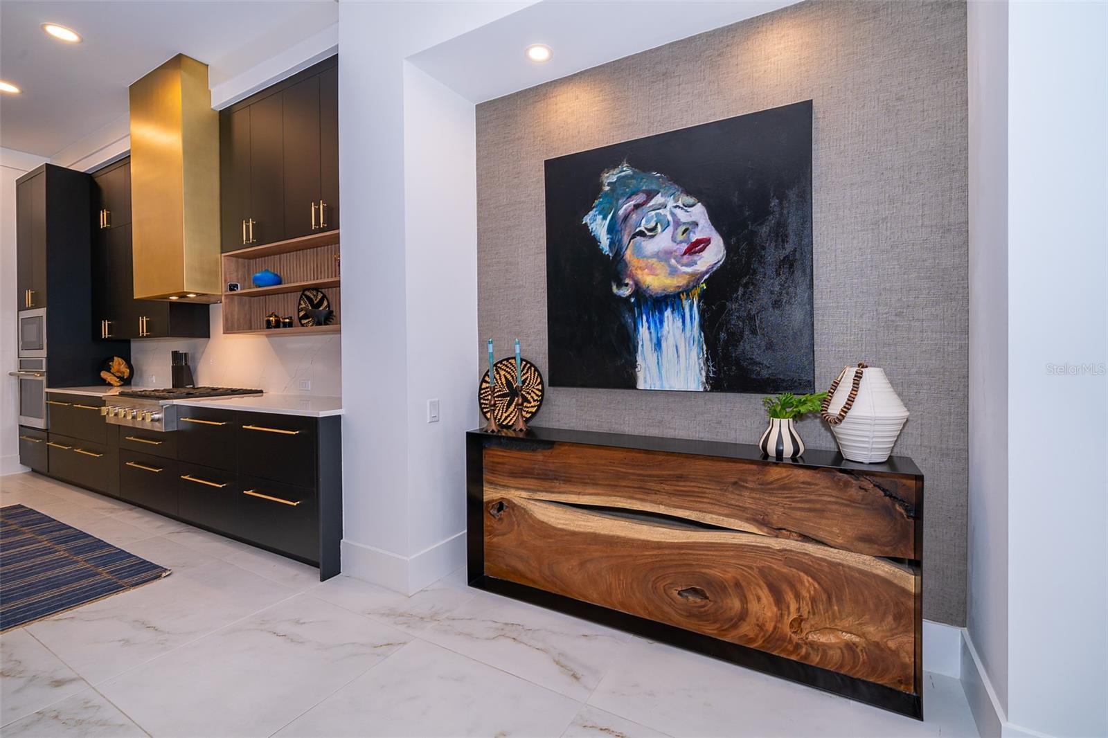 Image 69 of 98 For 15210 Pendio Drive