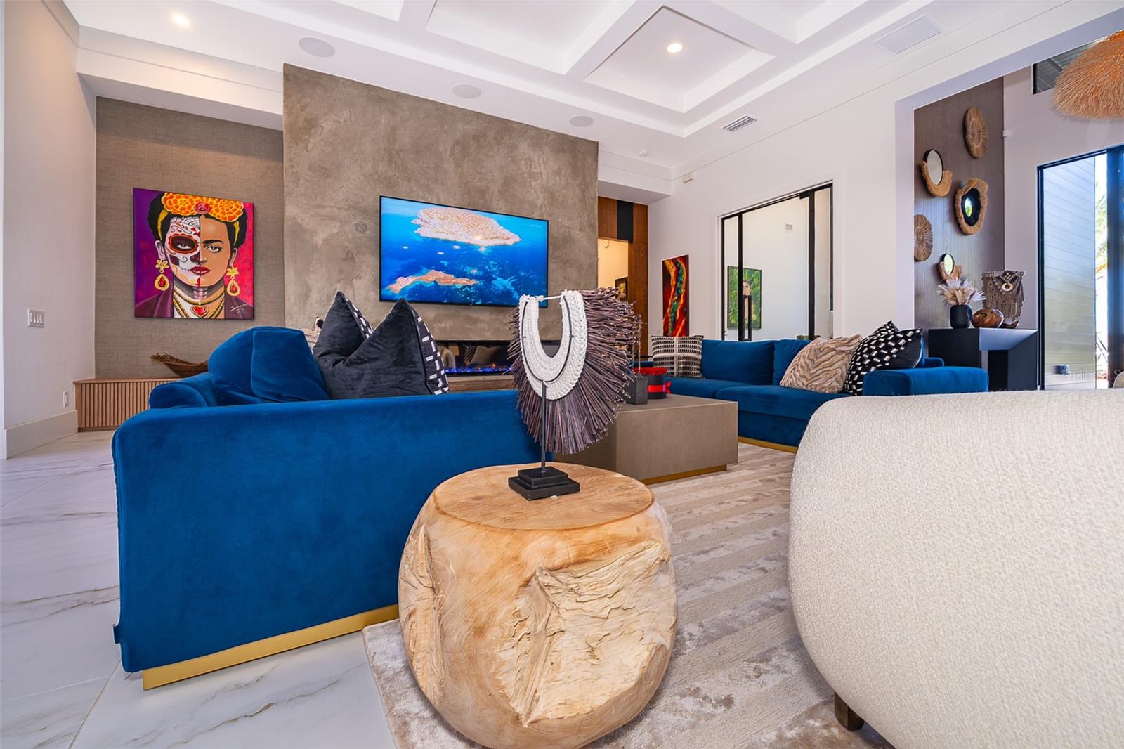 Image 76 of 98 For 15210 Pendio Drive