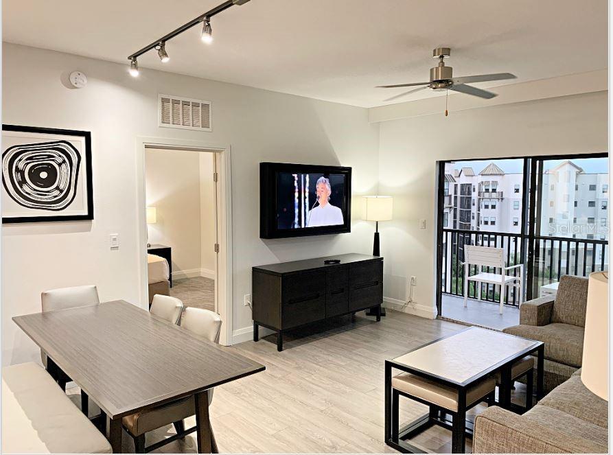 Image 11 of 53 For 14501 Grove Resort Avenue 3716