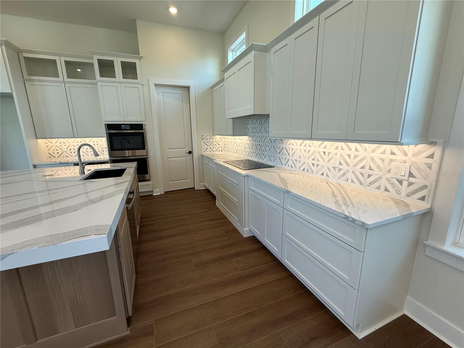 Image 6 of 30 For 10061 Ballast Drive