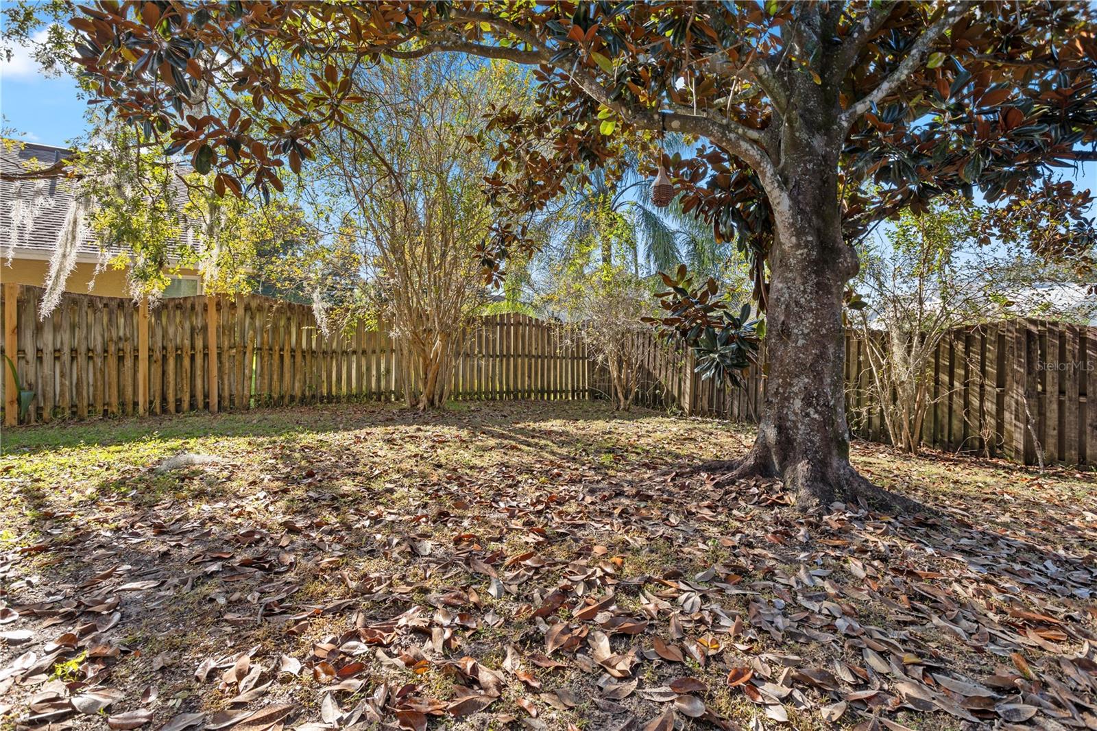 Image 34 of 62 For 889 River Boat Circle