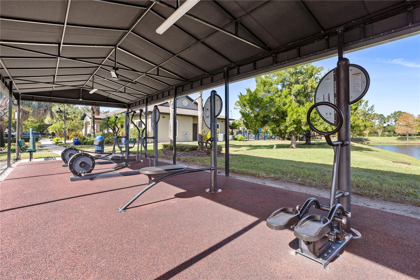 Image 44 of 62 For 889 River Boat Circle