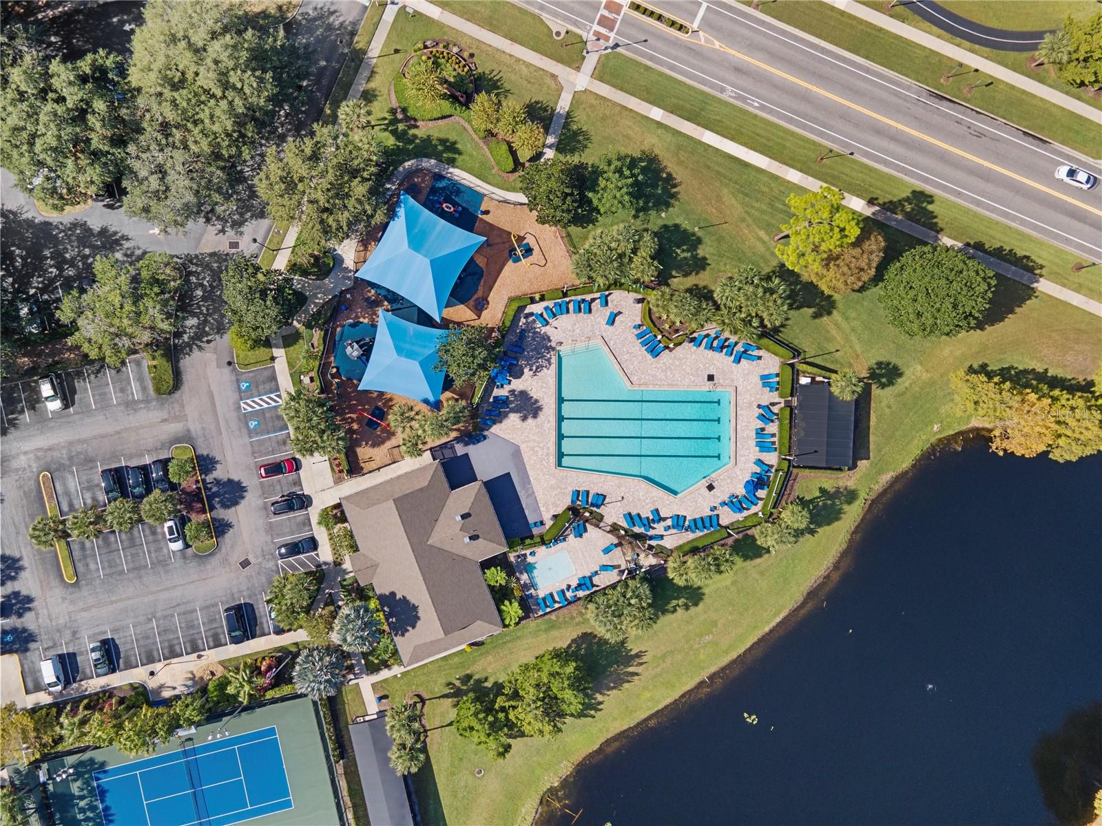 Image 49 of 62 For 889 River Boat Circle