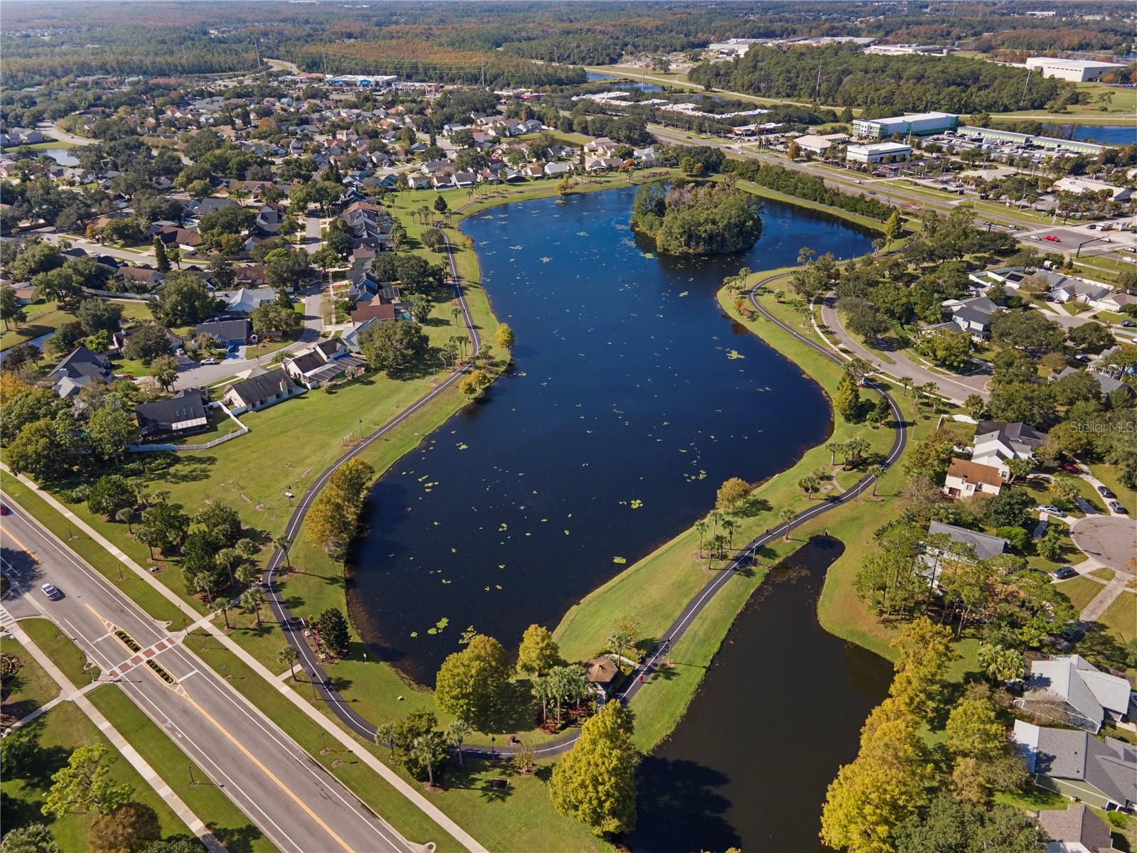 Image 53 of 62 For 889 River Boat Circle