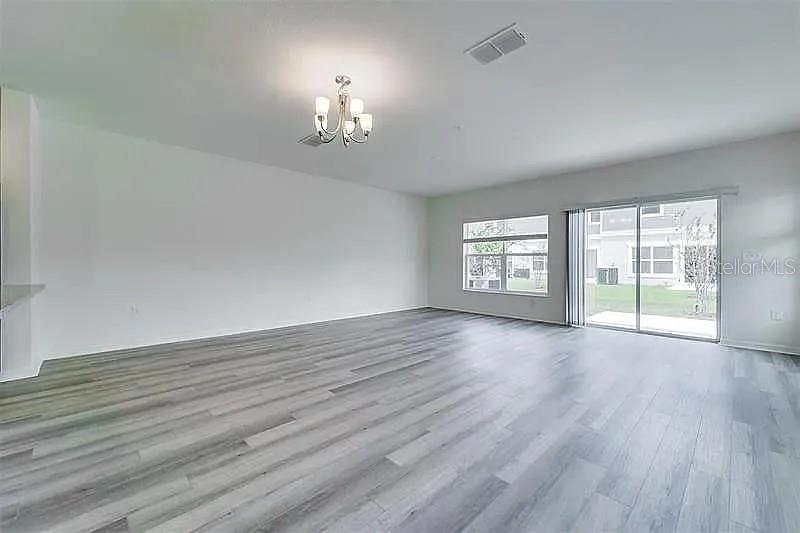 Image 4 of 24 For 2302 Carrabelle Way