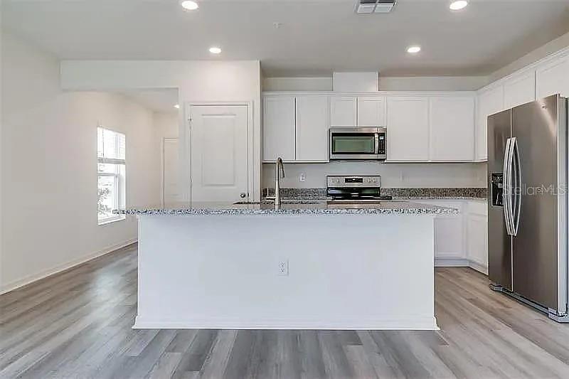 Image 8 of 24 For 2302 Carrabelle Way